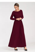 Robe de jour élégante et raffinée pour occasion formelle ou semi-formelle, manches longues, encolure en bateau, ceinture élastique, silhouette fluide, couleur bordeaux, en polyester et élasthanne, taille S-M-L-XL
