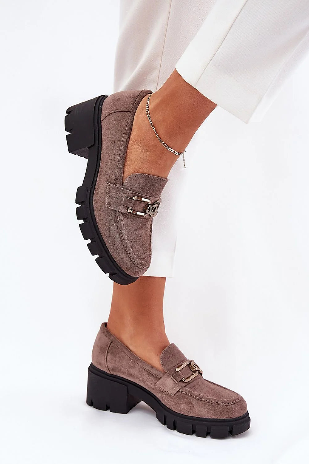 Chaussures basses à talons Step in style design moderne élégance suédécuir écologique femmes confort talon massif