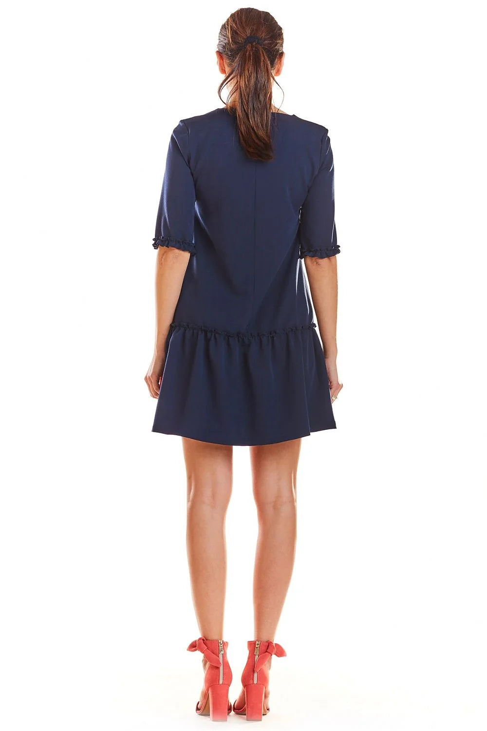 Robe polyester décontractée élégante rose vif encolure V manches trois-quarts ourlet volanté pour femmes modernes