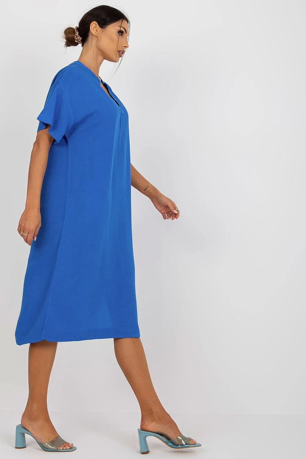 Robe de jour Och Bella midi chemise manches courtes en V fente latérale coton lin viscose taille ajustable femme mode style élégant polyvalente