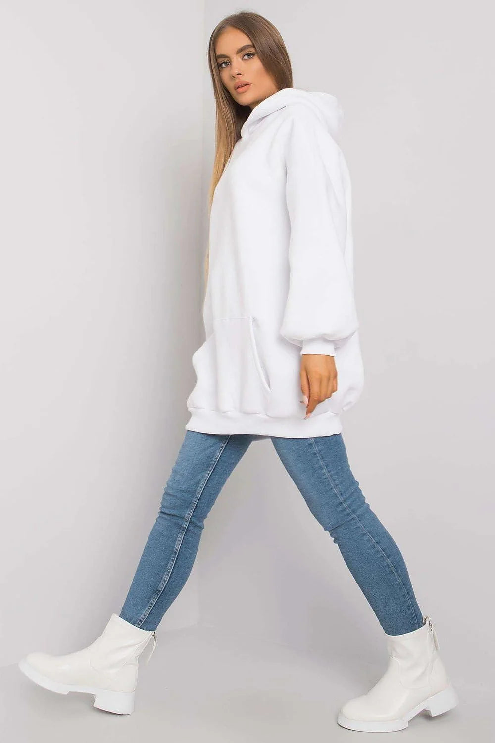 sweatshirt oversize femme blanc molleton doux coton élasthanne coupe ample mi cuisses capuche large manches longues poche kangourou