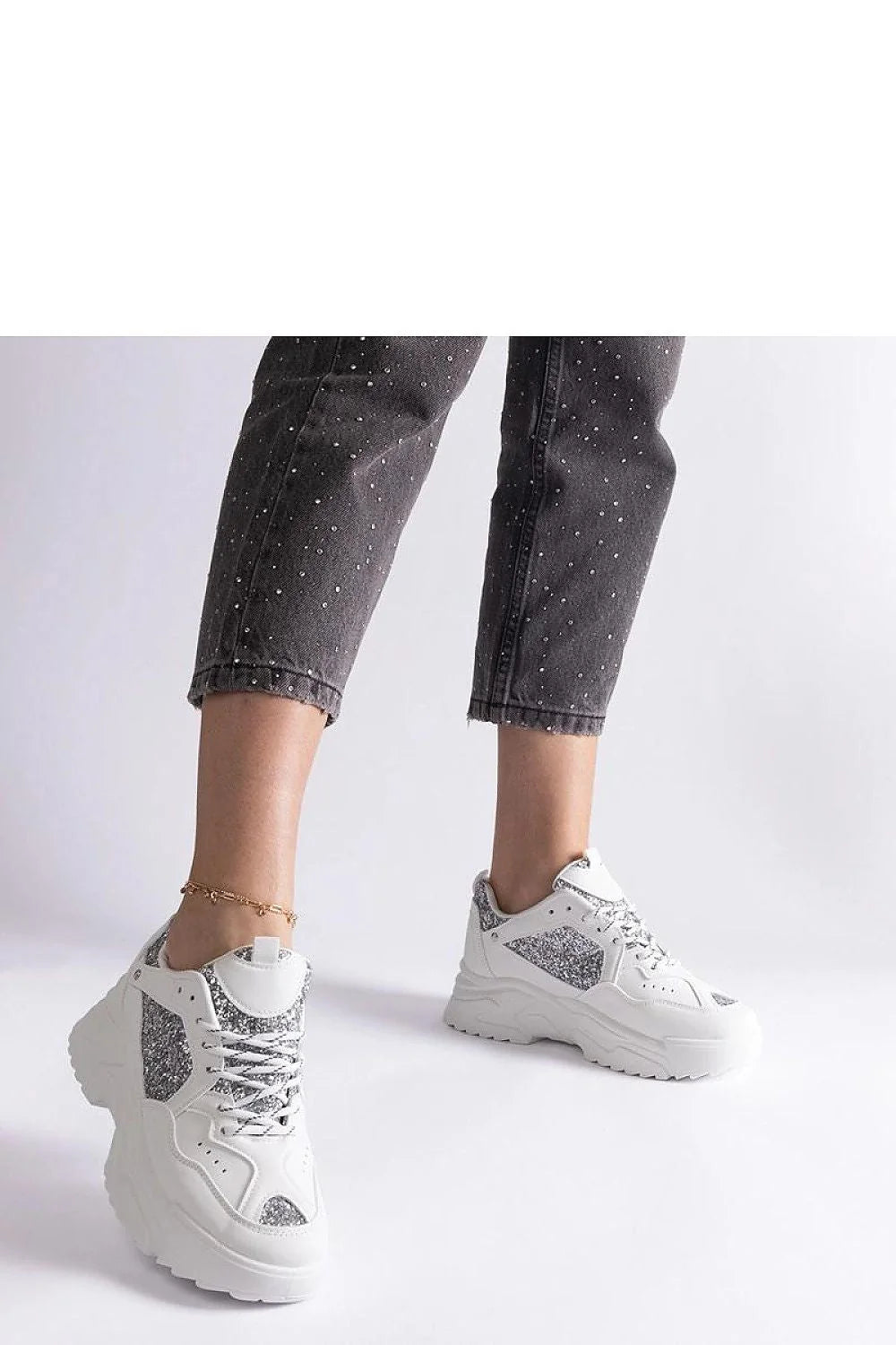 Baskets femme design moderne tendance tige cuir synthétique blanc paillettes argenté plateforme confortable style sportif élégant occasion quotidienne sortie amie