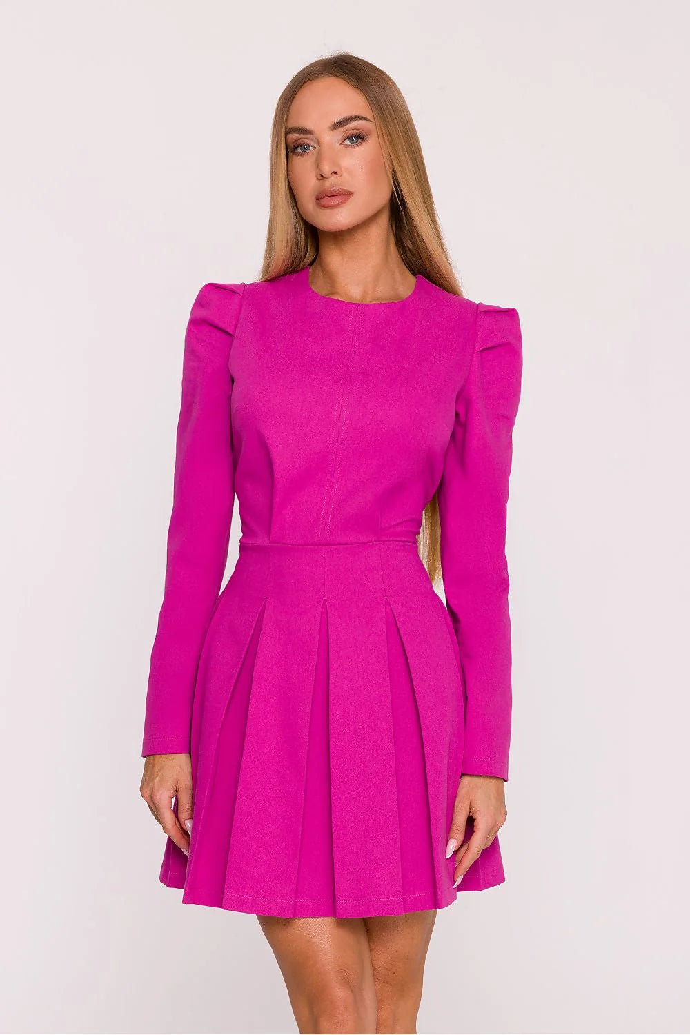 robe fuchsia courte imitation denim structurée mat rigide manches longues fronces épaules haut ajusté jupe évasée plis creux taille cintrée