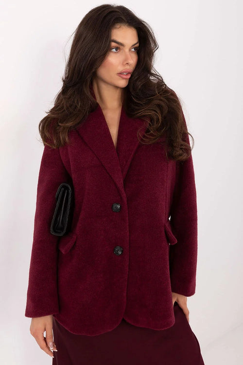 manteau femme bordeaux bouclée laine tactile duveteux coupe droite oversize col tailleur fermeture boutons poches rabat ourlet arrondi longueur hanches