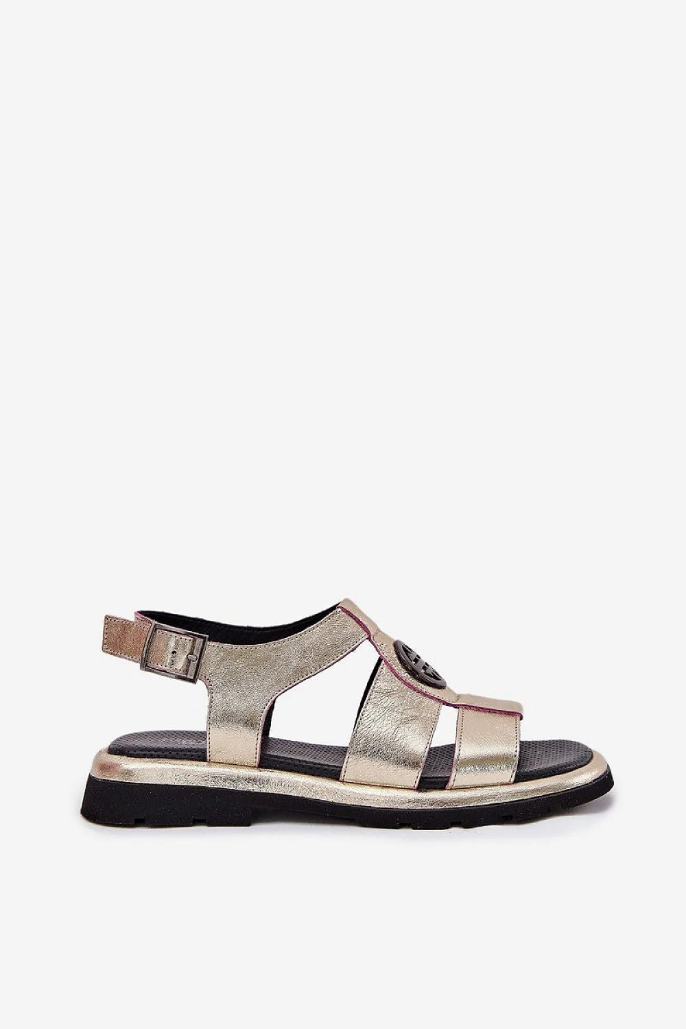 sandales femmes cuir métallisé doré texturé brides larges médaillon circulaire semelle crantée noire plateforme légère matelassée confortable élégante urbaine estivale
