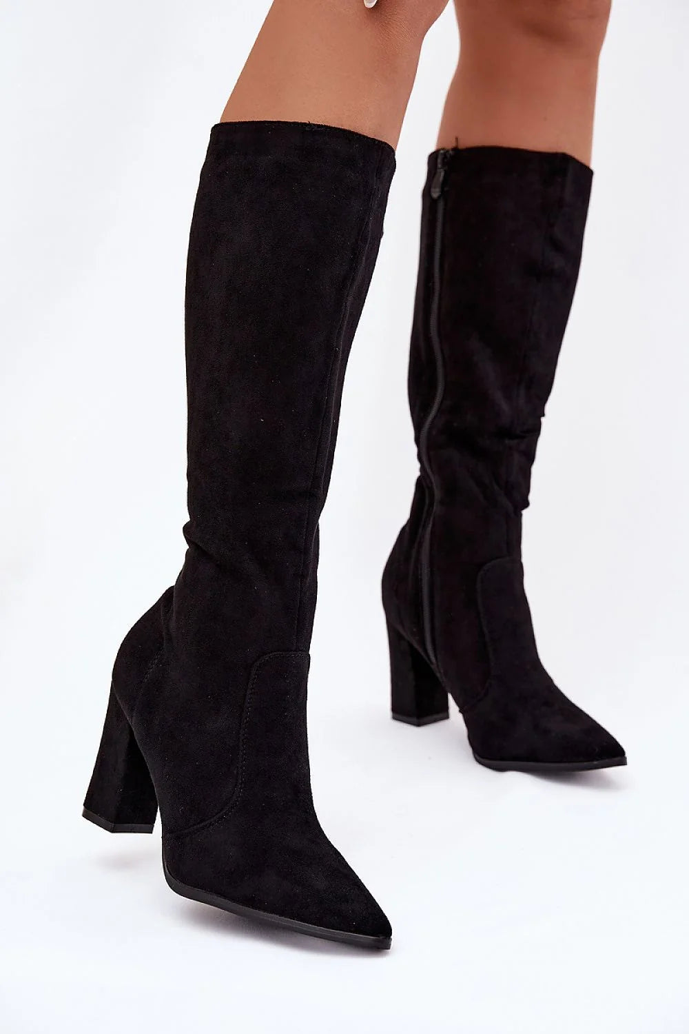 bottes hautes femme cuir suédé écologique noire talon colonne stable bout pointu fermeture éclair coupe ajustée mollet mousse chaude