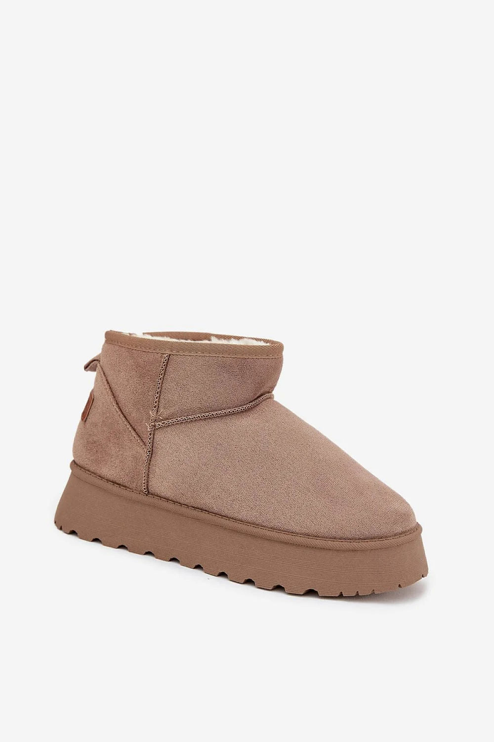 bottes neige femme suédine écologique beige taupe cheville doublure fourrure douce plateforme crantée antidérapante confortables urbain polyvalentes chaudes