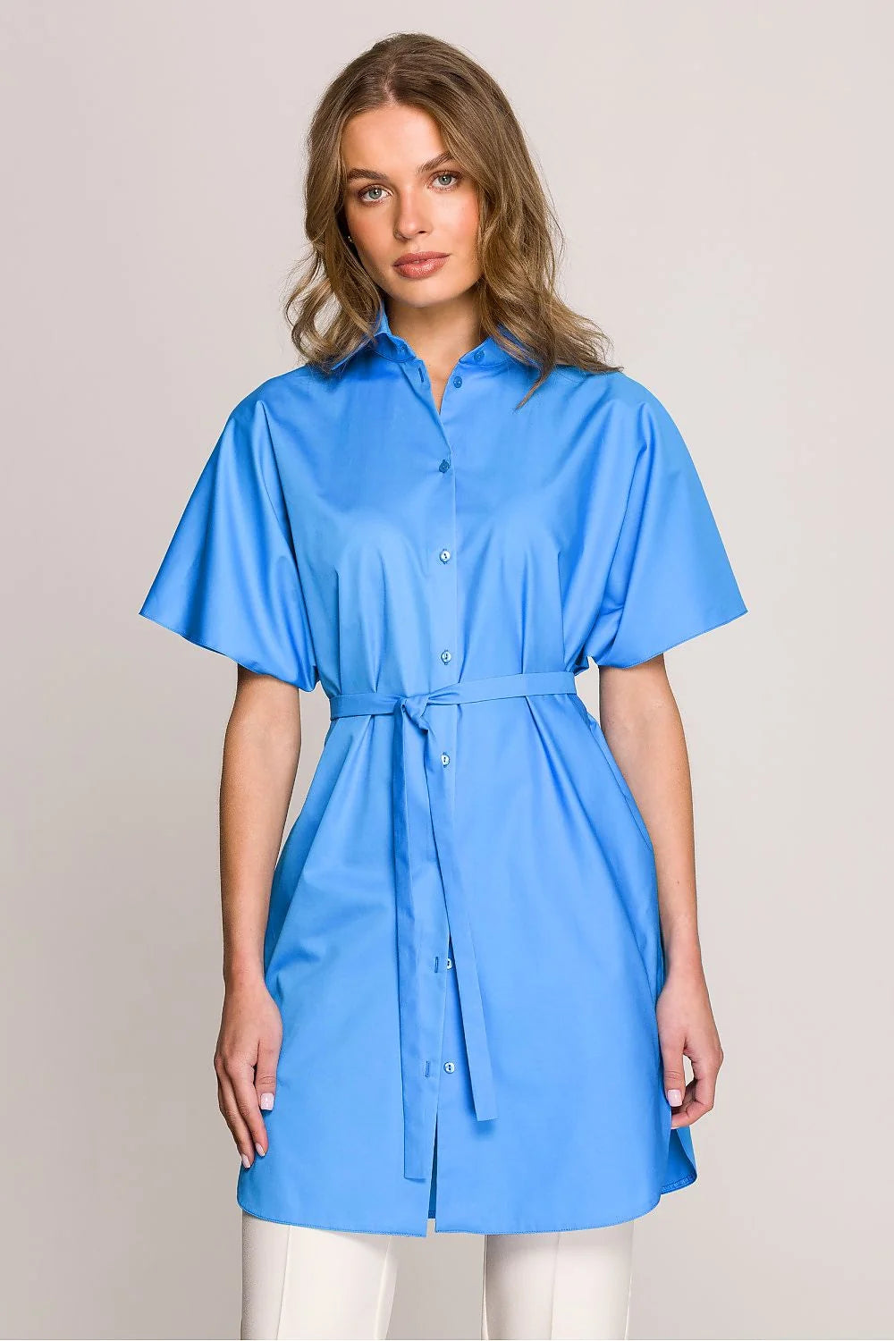 Chemise manche courte Stylove robe-shirt femme coton polyester bleu vibrant style oversize col chemise boutons intégrés ceinture incluse