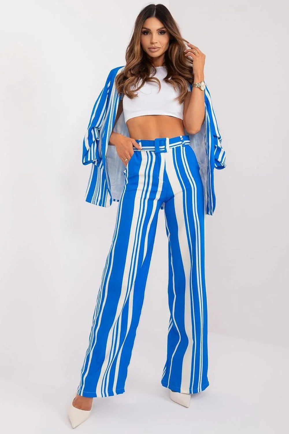 Pantalon femme Italy Moda rayures verticales bleu blanc tissu léger taille haute jambes larges crop top escarpins