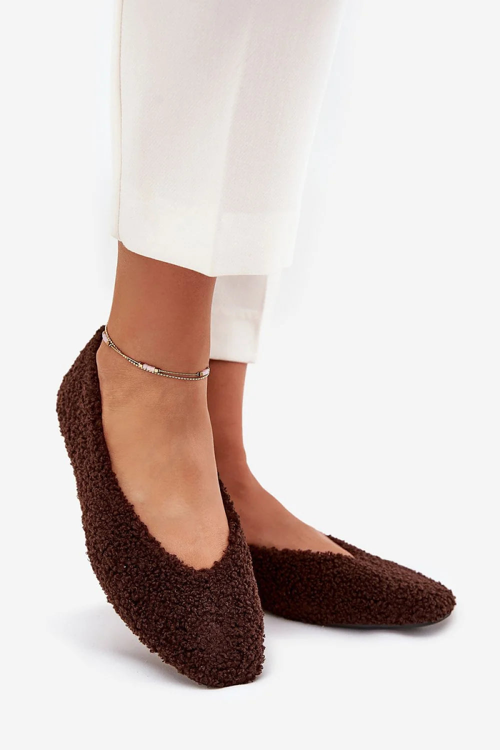 ballerines femme plates marron foncé sherpa bouclé imitation peau mouton bout arrondi empeigne basse semelle antidérapante cosy hivernal