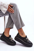 Chaussures basses femmes mocassins design moderne élégant cuir naturel noir boucle métallique argentée plateforme confort