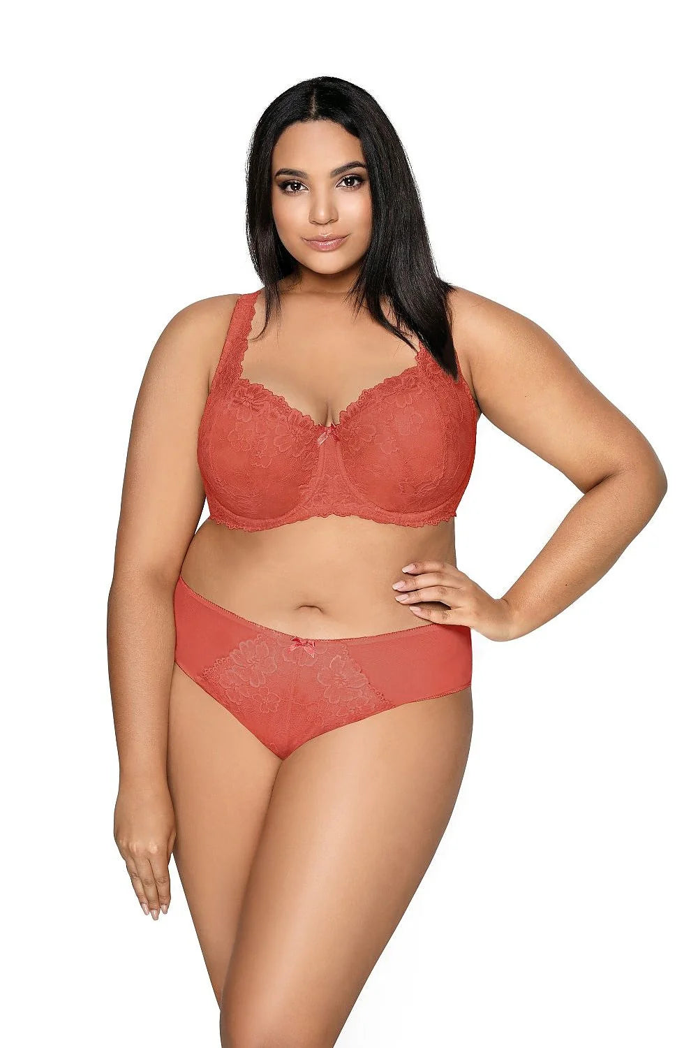 Soutien-gorge rembourré en dentelle floral brick rouge, grande taille, bretelles larges, décolleté plongeant, maintien optimal, confortable lingerie féminine
