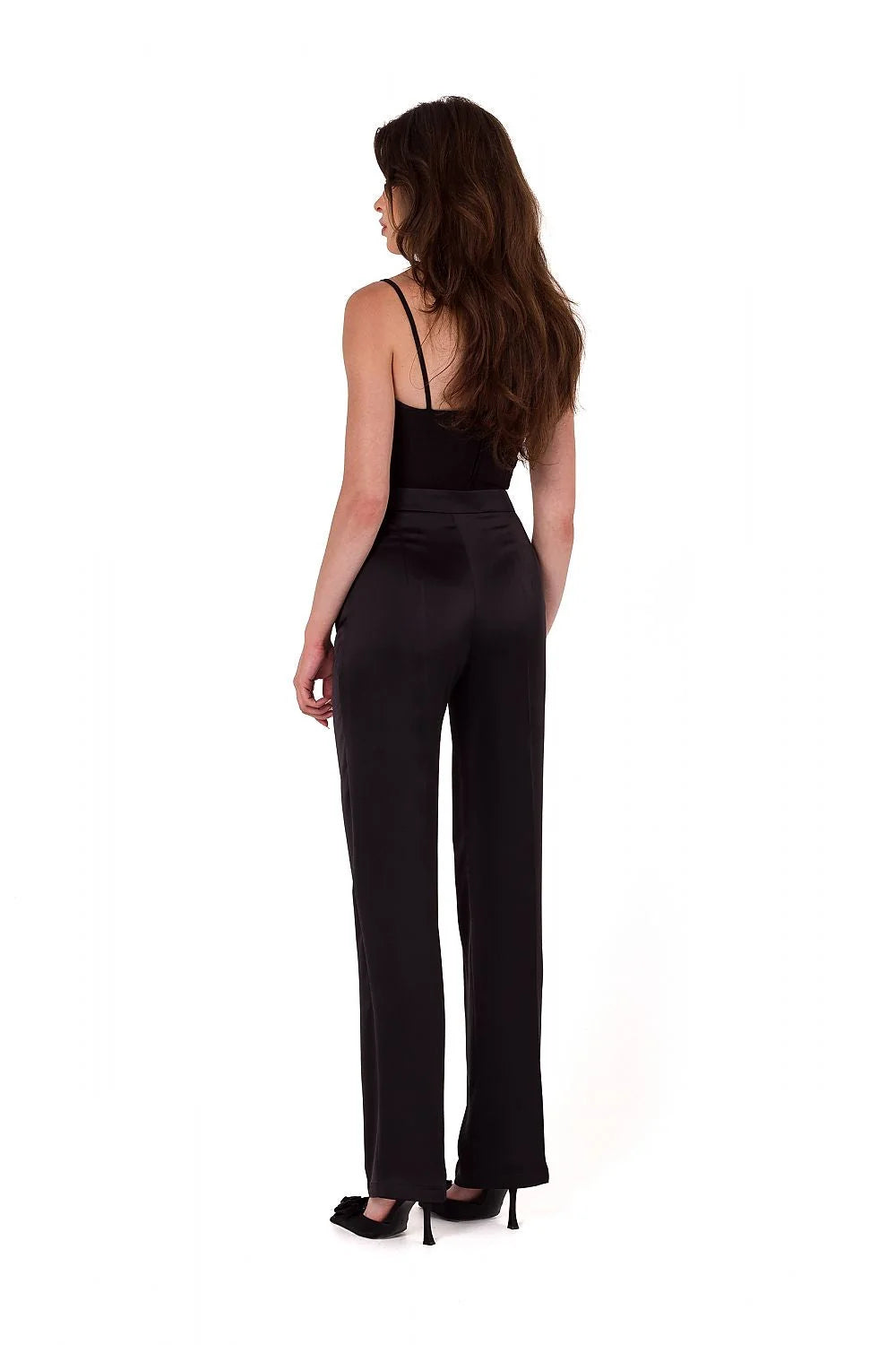 Pantalon femme Makover élégance confort satin taille haute coupe droite ceinture intégrée noir pologne fabrication haute qualité