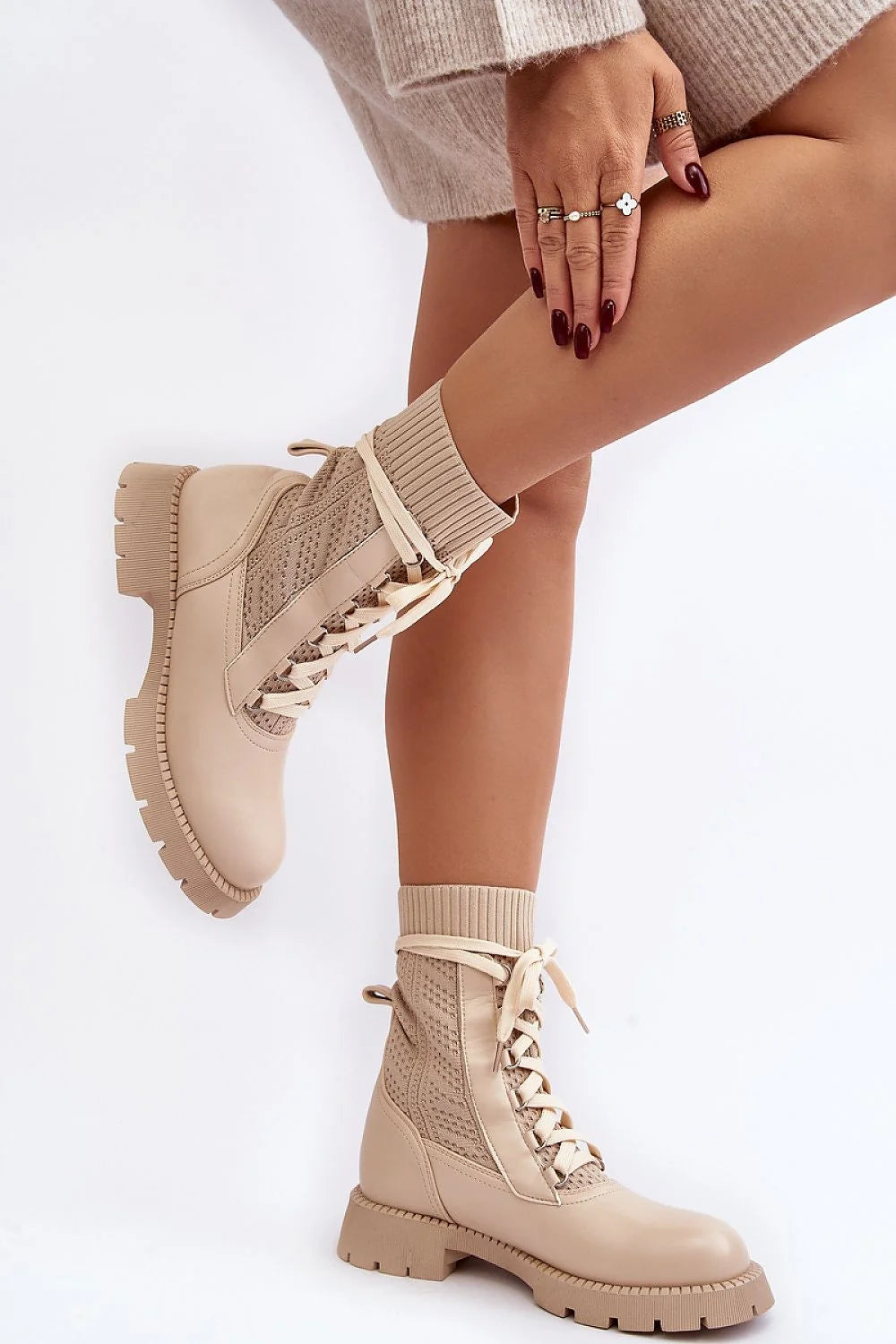 Bottines femmes style moderne élégant cuir écologique tissu lacets talon plat plateforme confortables tous les jours
