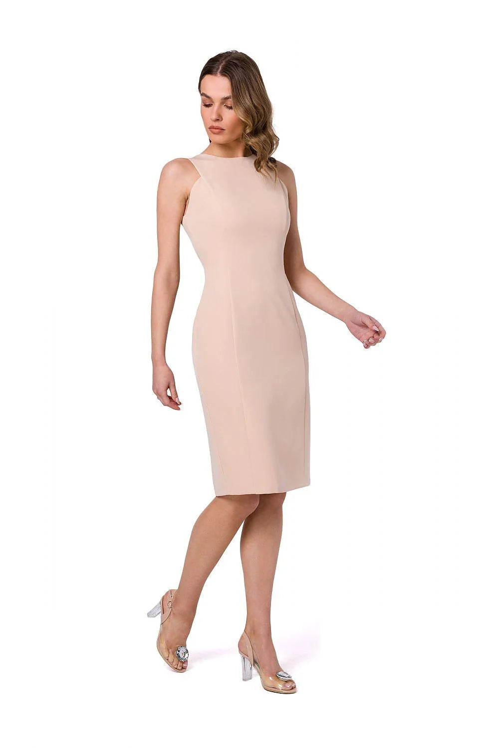 Robe de jour élégante sans manches en satiné polyester rose pâle ajustée épaules larges genoux femme