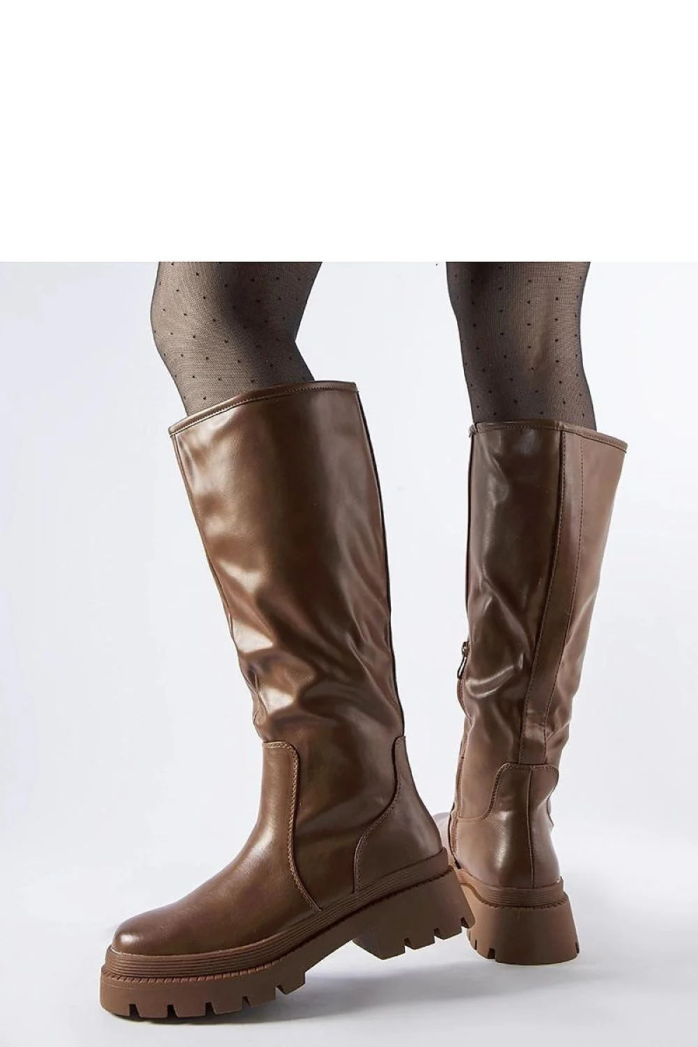 Bottes cuissardes simili-cuir marron chic moderne semelle crantée confort automne hiver femme élégance