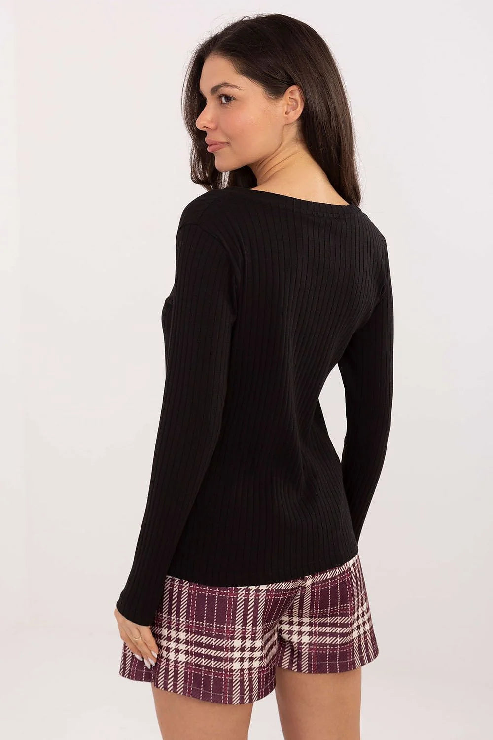 chemisier femme col V côtelée noire manches longues coupe ajustée maille fine extensible coton élasthanne confortable décontractée polyvalente chic casual