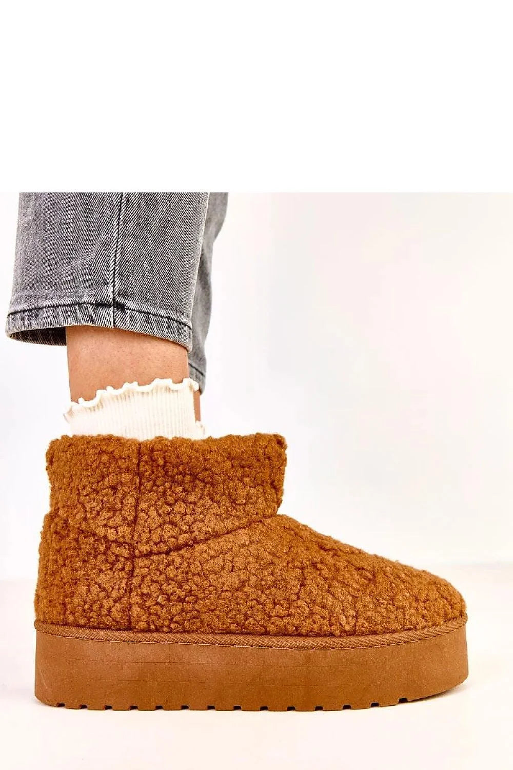 bottes neige femme fausse fourrure sherpa camel bout rond montante slipon semelle plateforme épaisse antidérapante douillette isolation