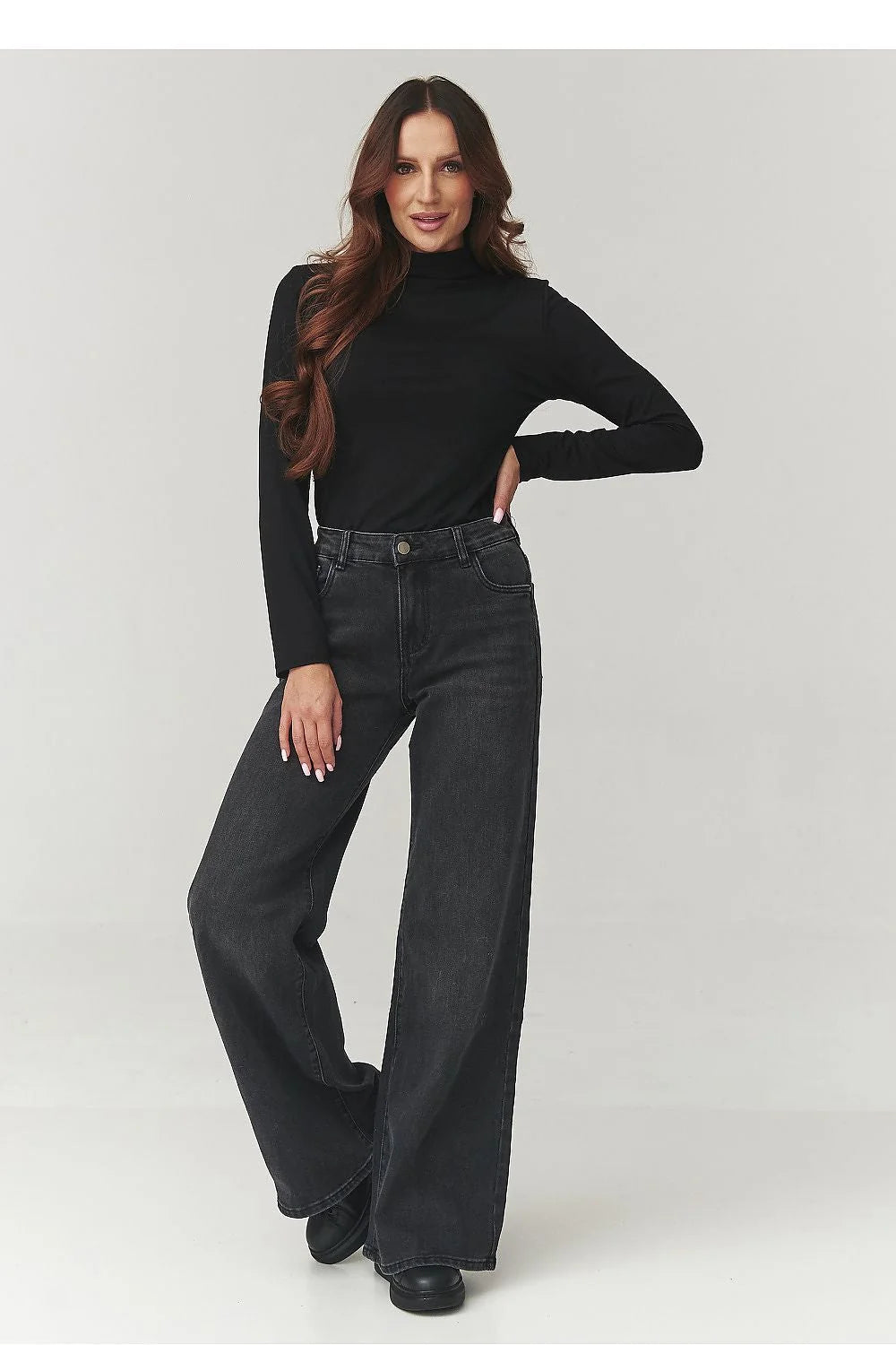 chemisier col roulé manches longues slim jersey extensible stretch viscose élasthanne confort taille unique coupe ajustée layering minimaliste polyvalent italienne