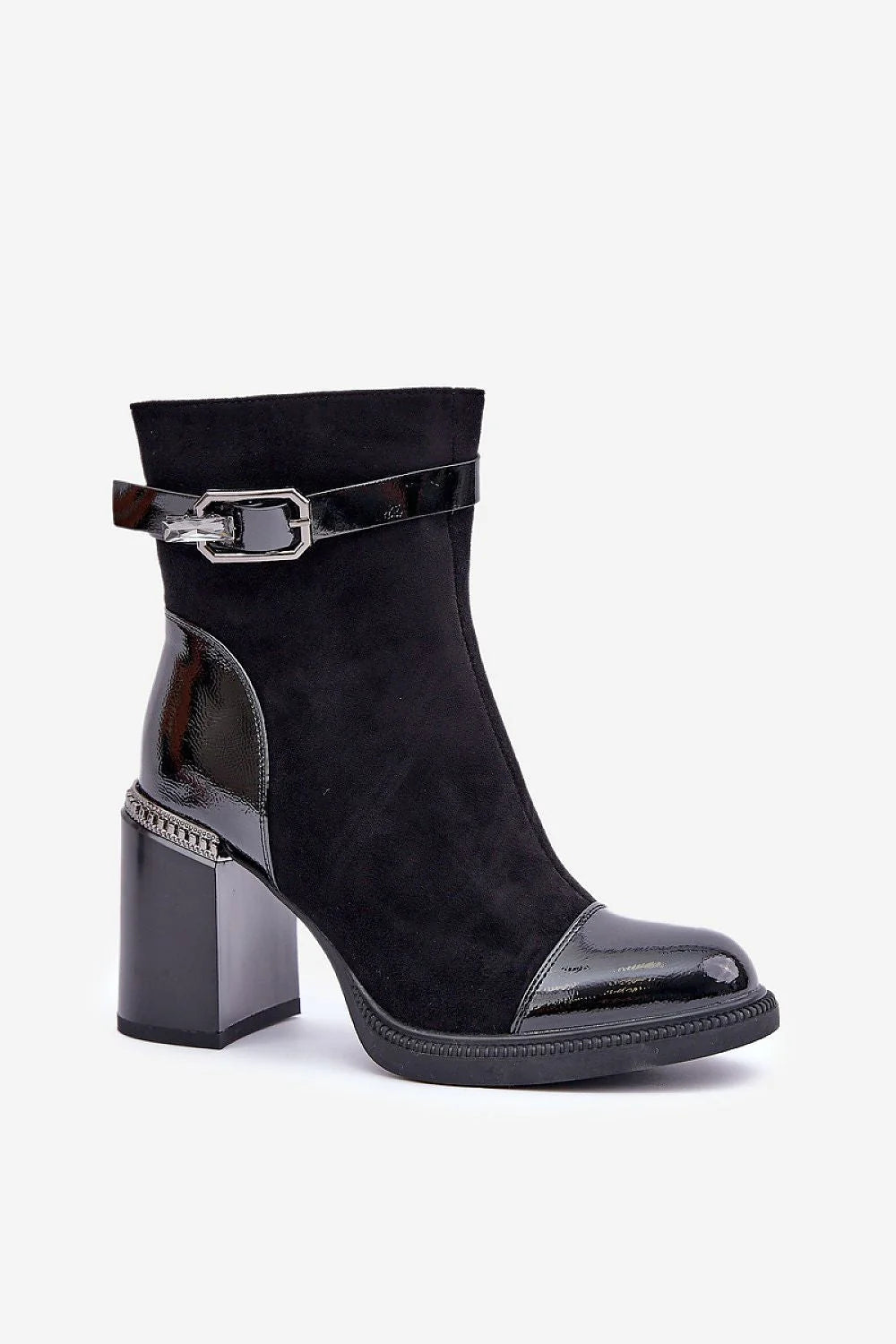Bottines élégantes à talon carré éco-responsables pour femmes, style moderne et sophistiqué, cuir et daim, couleur noire et argent, fermeture éclair discrète, confort et maintien optimal