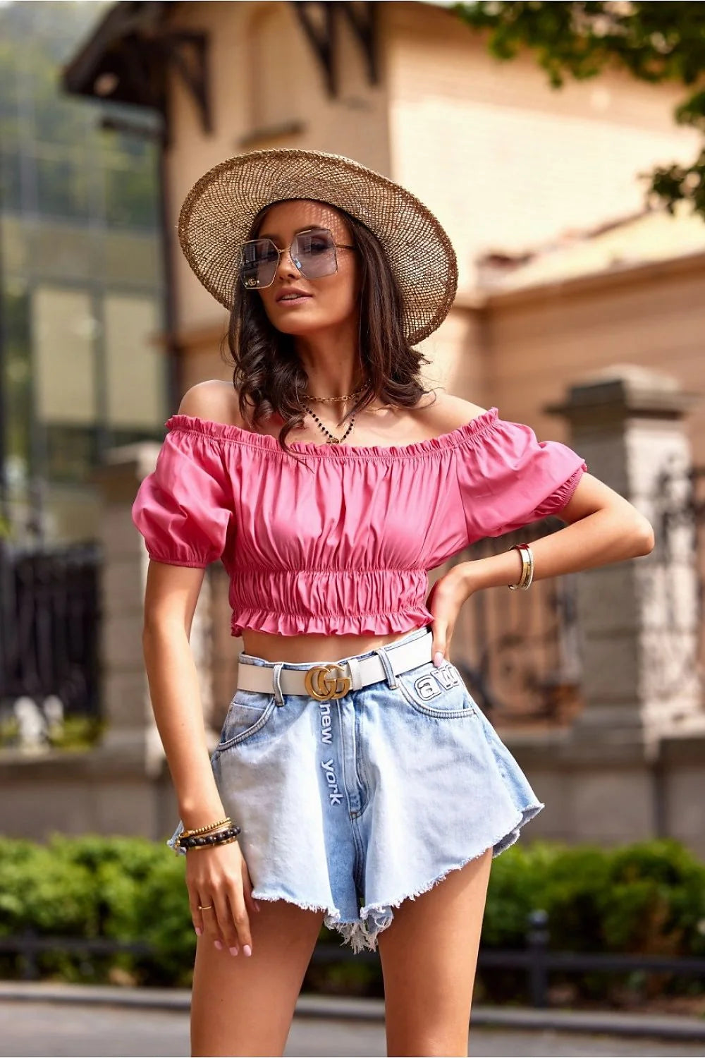 Chemisier Roco Fashion court en coton cropped épaules nues style bohème chic volants plis production polonaise