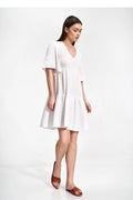 Robe de jour élégante court manches courtes col V coton blanc femme style décontracté été