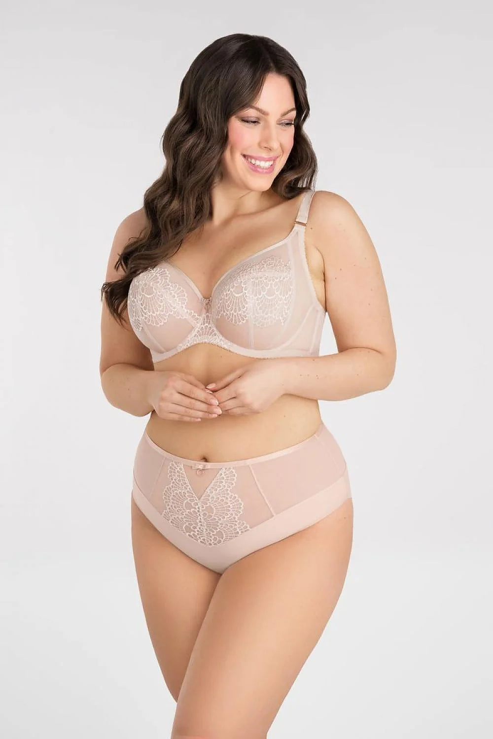 Soutien-gorge Gorsenia Soft Balconnet Doux Support Generosite Matiere Synthetique Nude Elégance Femmes Occasions Speciales Mode lingerie