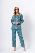 Pyjama femme en coton bio motif floral bleu canard chemise pantalon style classique confortable