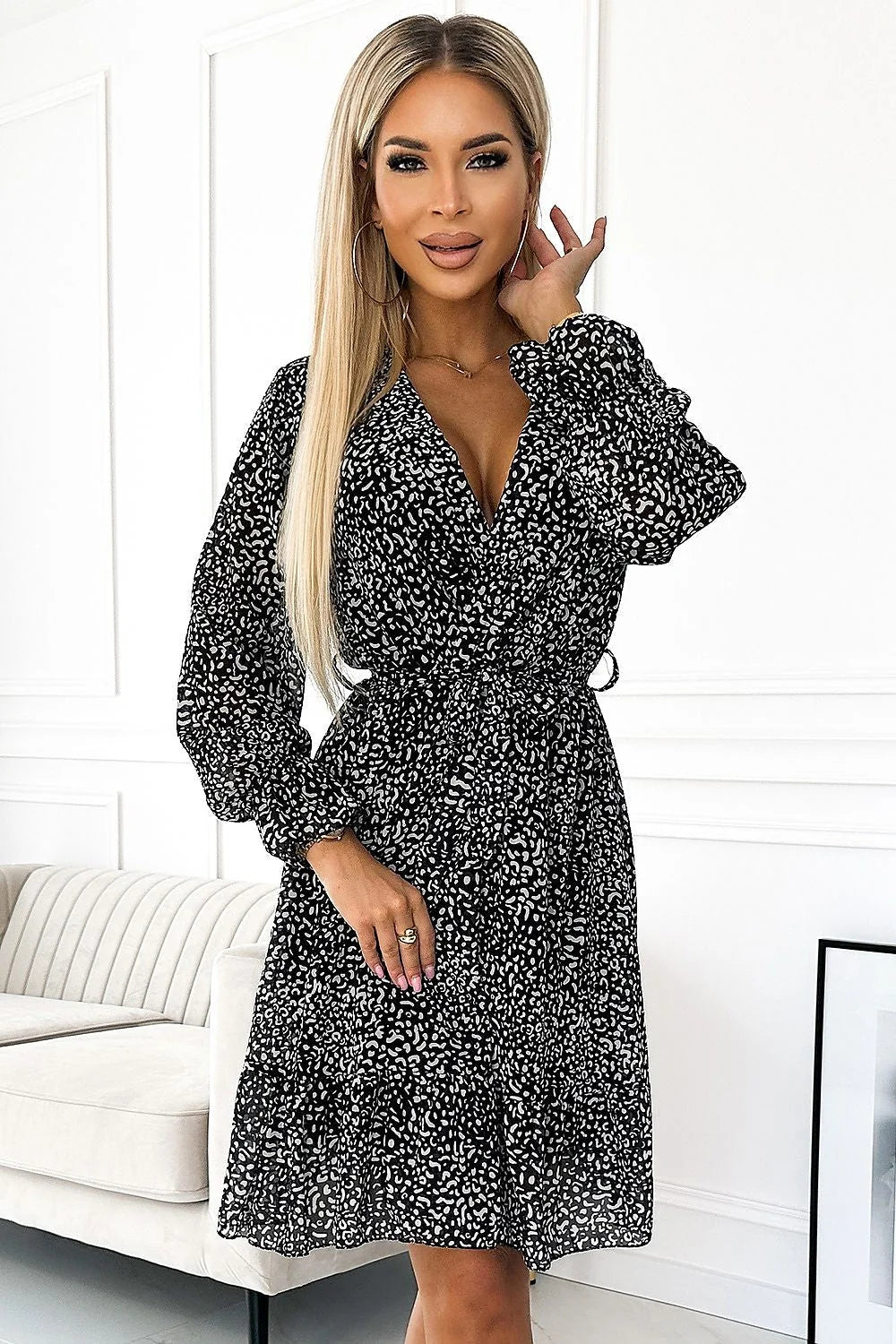 Robe de jour élégante motifs léopard noir et blanc Numoco Basic polyester elastane V-neck longues manches ceinture taille ajustable femme