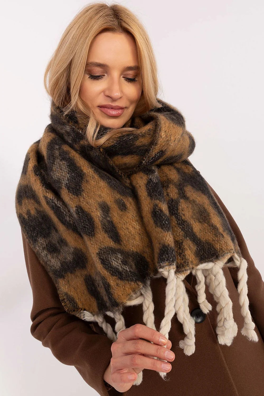 Écharpe moderne en laine motif animal châles longs franges blanches mode hiver femmes polyester 100%