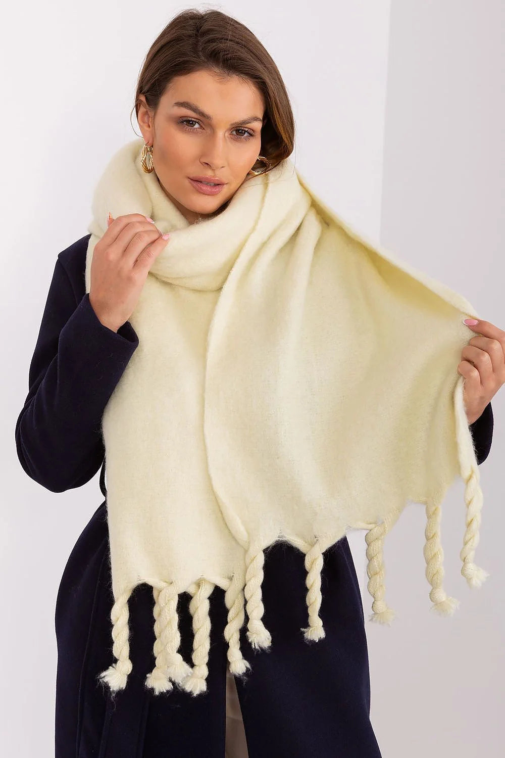 Écharpe enveloppante en laine douce crème clair pour femmes, franges torsadées, style polyvalent automne hiver