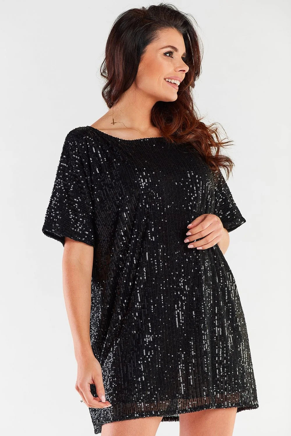 Robe de soirée scintillante rose métallisé sequins coupe ample manches courtes col rond femme