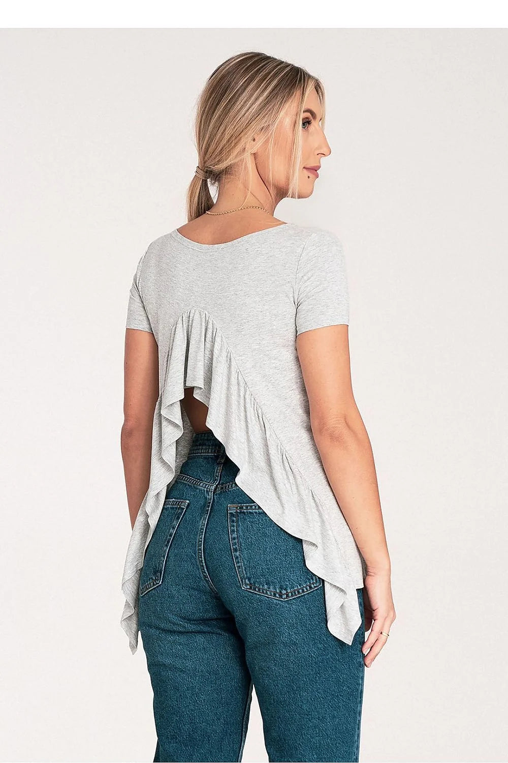 tshirt femme court manches courtes gris clair chiné coupe ajustée swing évasée maille jersey douce extensible confortable écusson métallique