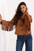 veste femme courte suédine cognac marron frangée manches longues décontractée style western bohème col chemise boutonnée boxy chic