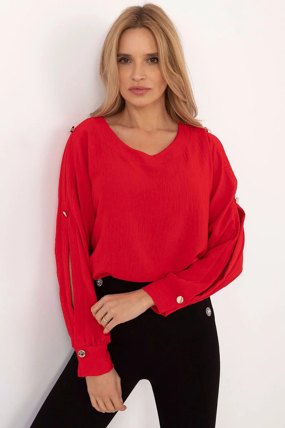 chemisier élégant femme manches longues encolure V tissu léger polyester élasthanne coupe ample rouge vif détails dorés boutons