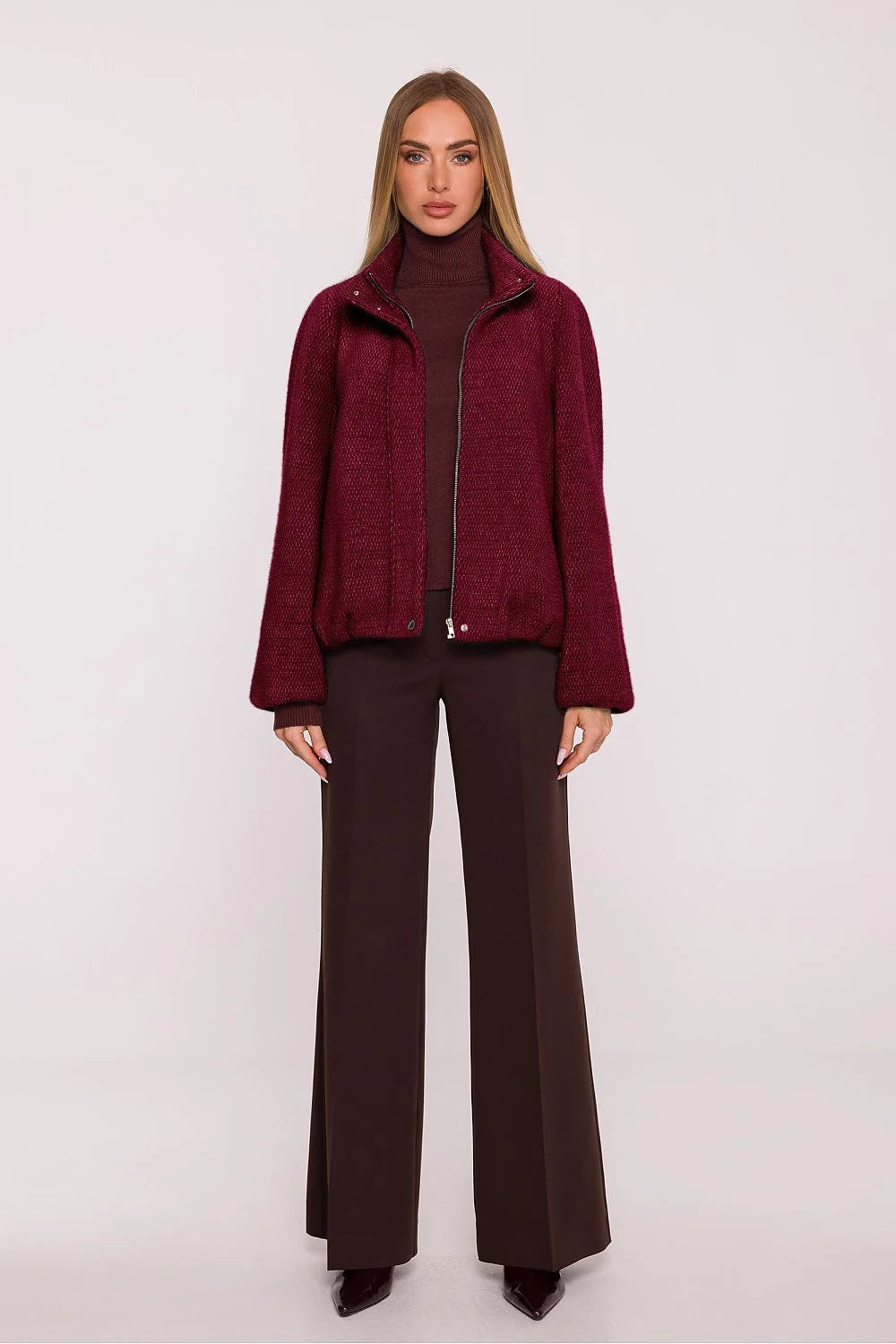 veste femme zippée tricot doux poil court bordeaux coupe boxy col montant manches ballon raglan poches latérales doublure