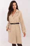 manteau long femme laine beige doubleboutonnage col cranté coupe droite pochespassepoilées manchesbride silhouette ceinturée ceinture similicuirnoire boucledorée élégante chaud