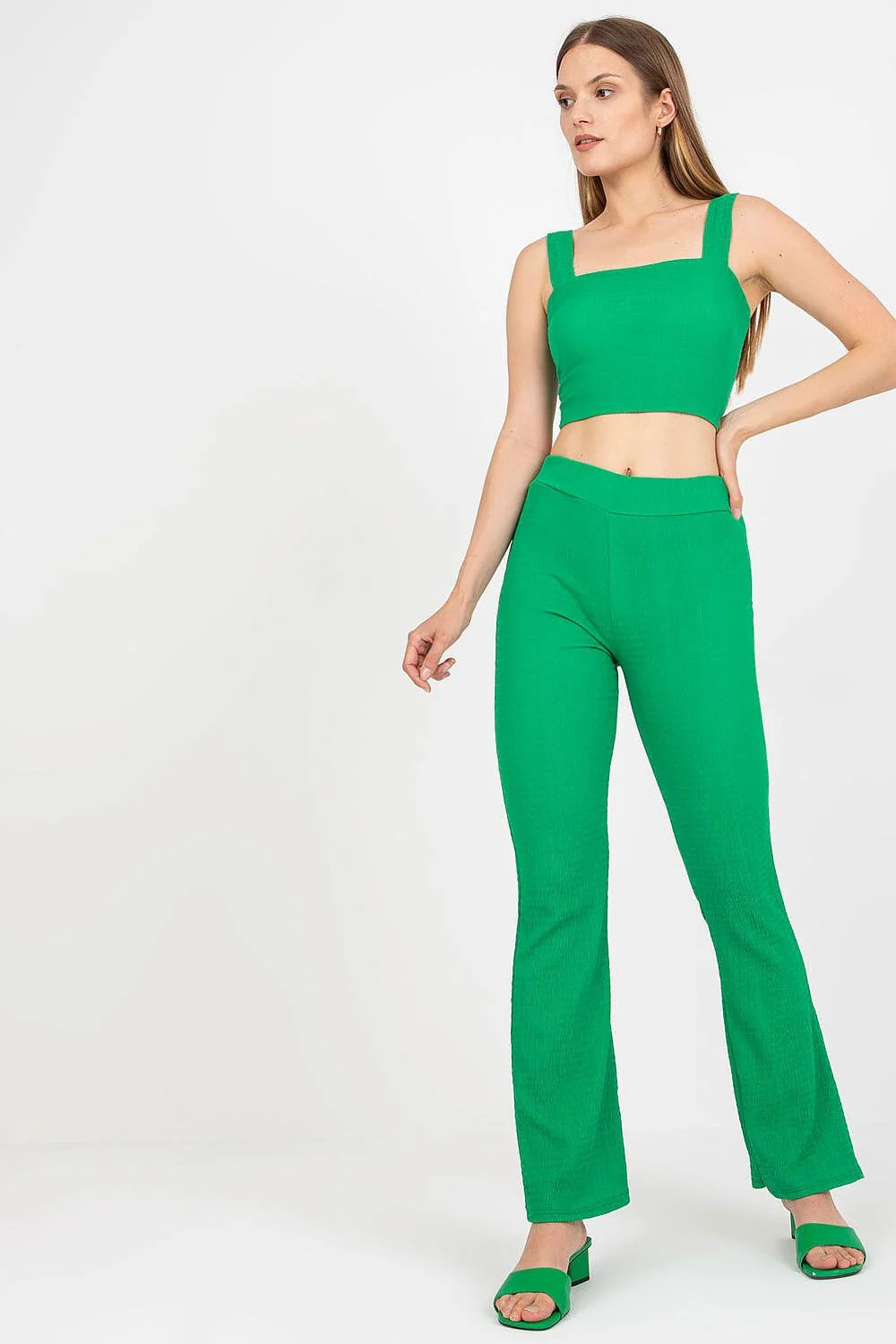 Ensemble moderne pour femme rose vif débardeur ajusté pantalon taille haute jambes larges élasthanne polyester chic casual