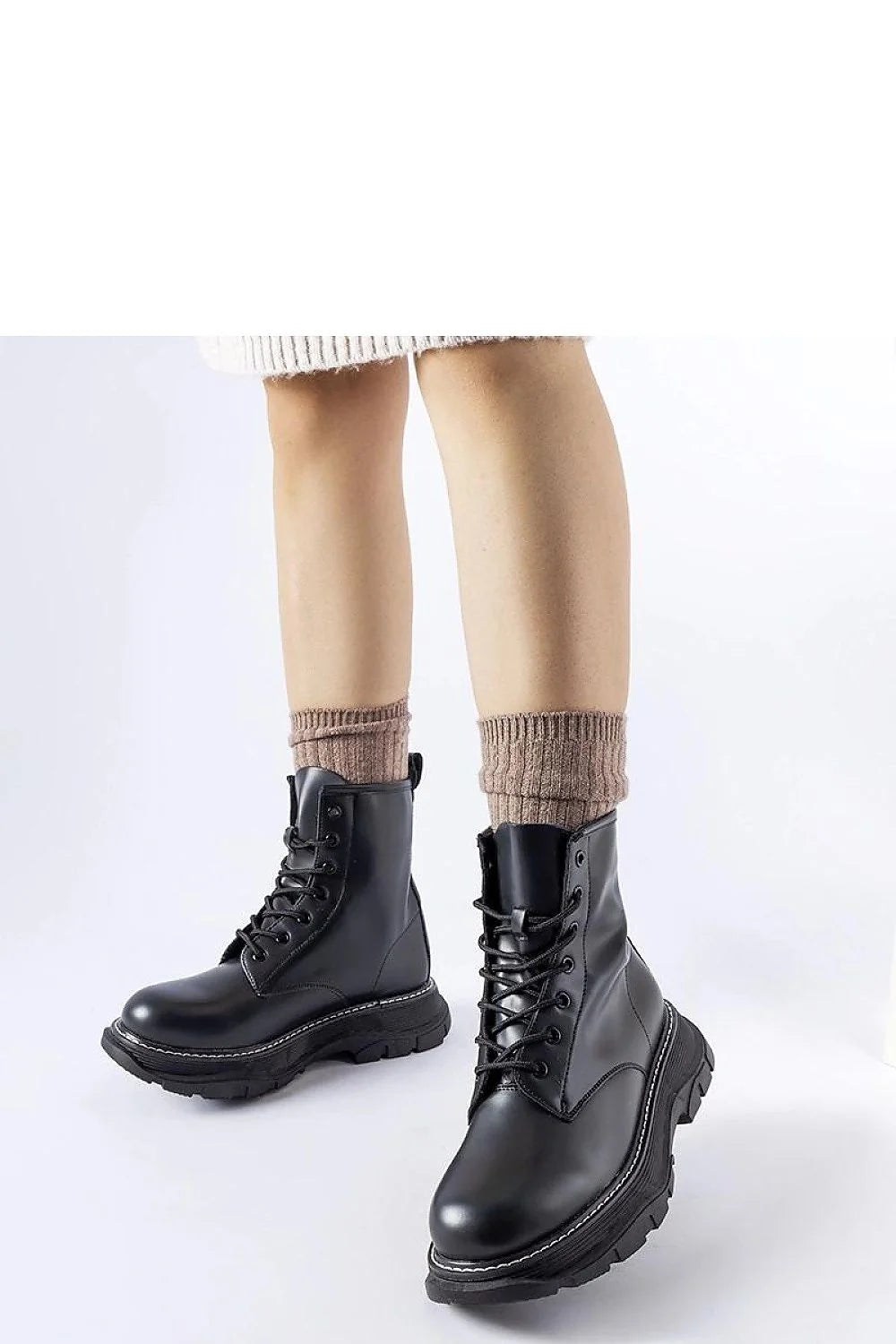 Bottes pour femmes style contemporain design robuste moderne cuir synthétique noir taille 36-41 confort durable semelle épaisse