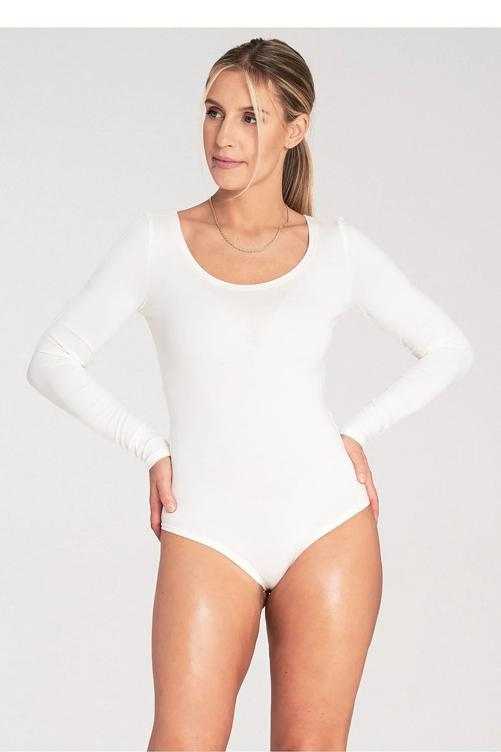 Body pour femme longues manches encolure arrondie en viscose élasthanne stretch taille S M L XL blanc