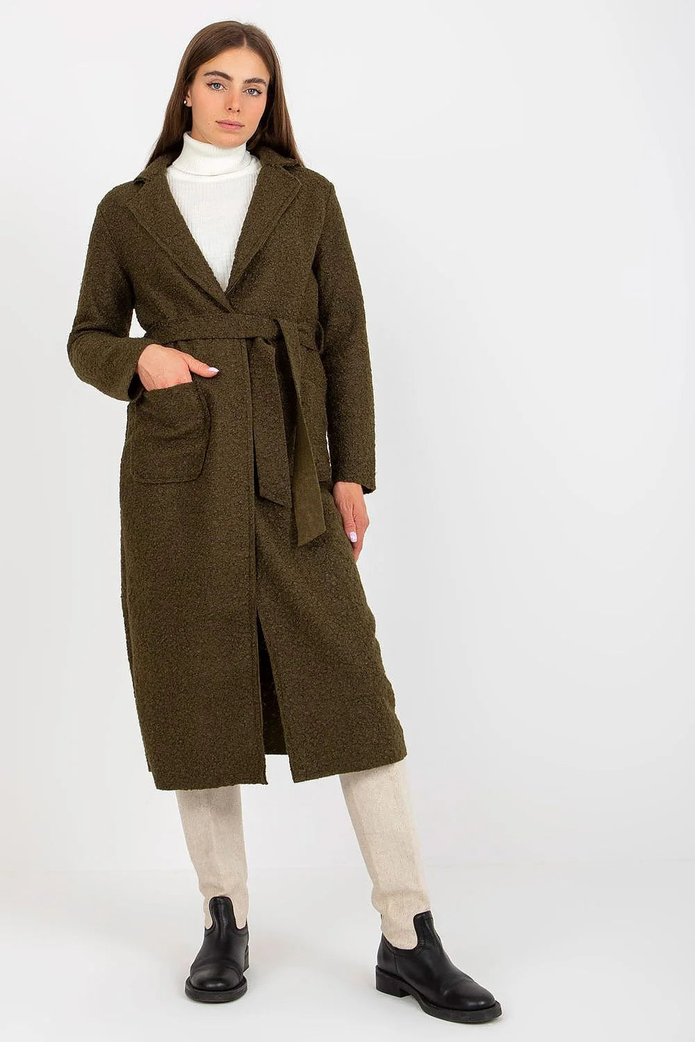 Manteau pour femme beige en boucle tailleur long manches longues collets en V poches plaquées cap assortie style casual élégant