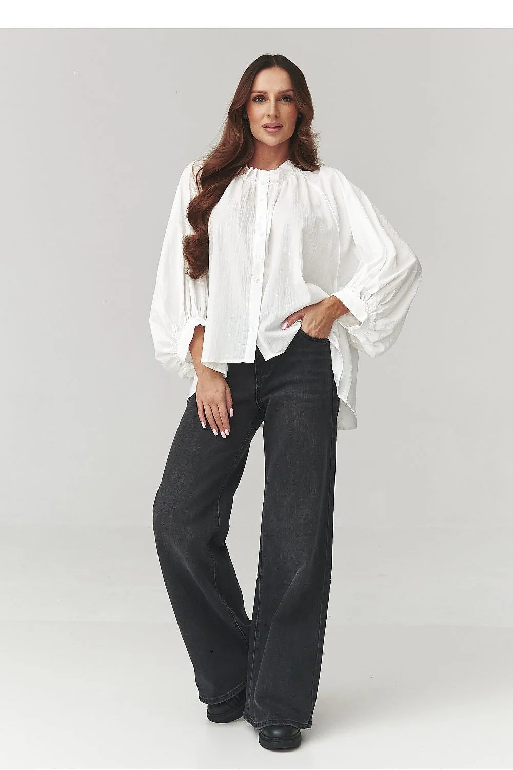 chemise femme oversize bohème chic coton lin léger aéré manches ballon poignets froncés col rond boutonnage ourlet asymétrique dos long