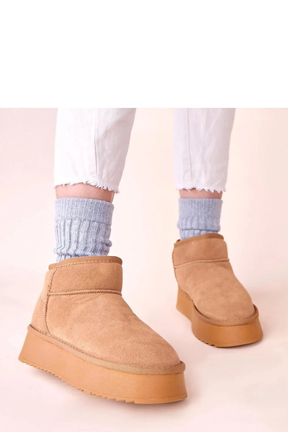 bottes neige marron daim suédé Armona femme bottines cheville plateforme crantée semelle gomme caramel bout rond doublure fourrure isolante confortable