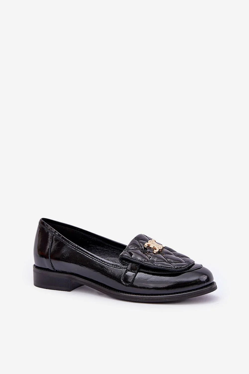 Mocassins élégants en cuir noir pour femmes, style classique, détails dorés, confort toute la journée, occasions diverses, mode intemporelle