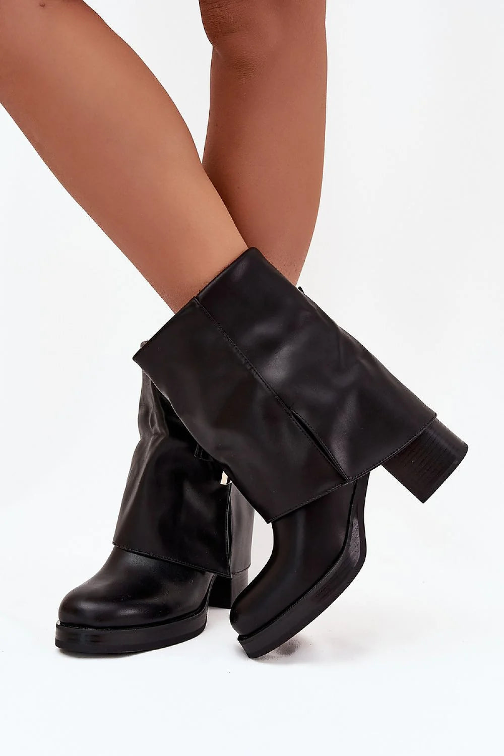 bottines femme cuir écologique noir bout rond doublure fourrure synthétique talon bloc haut plateforme semelle boucle dorée enfiler confort chaleur