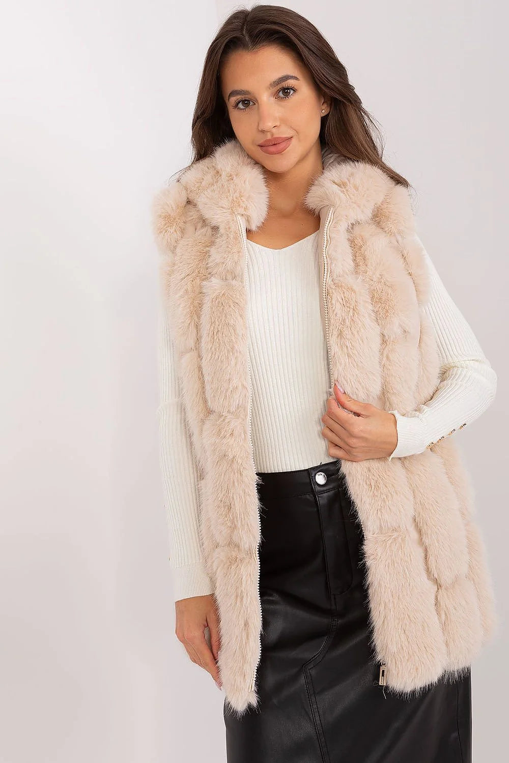 Gilet en fausse fourrure pour femme beige clair sans manches coupe droite longue col montant fermeture éclair