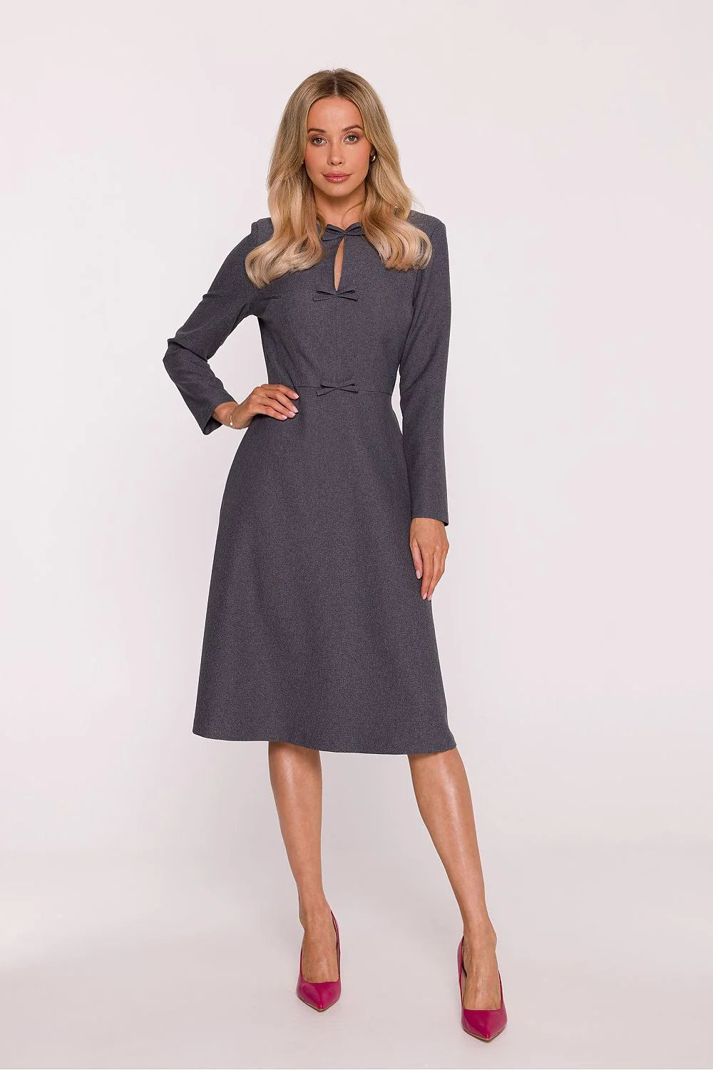 robe trapèze midi gris anthracite manches longues tissu structure melange laine encolurearrondie fente legere noeuds decoratifs poches laterales