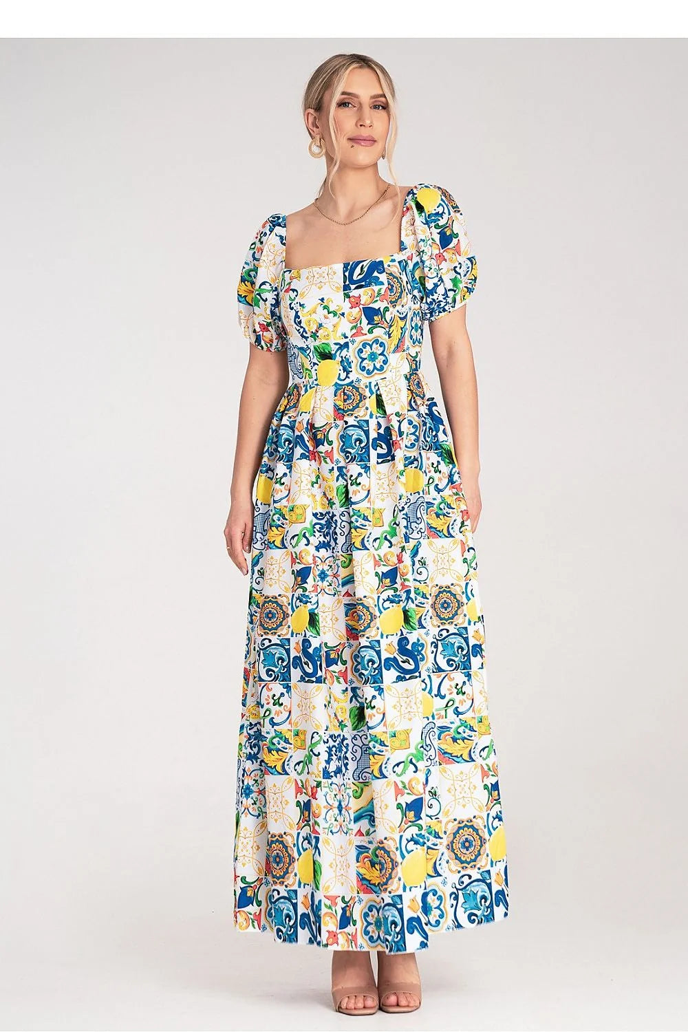 robe longue maxi bohèmechic estivale coton élasthanne manches ballon courtes encolure carrée buste cintré jupe ample plissée imprimé mosaïque multicolore