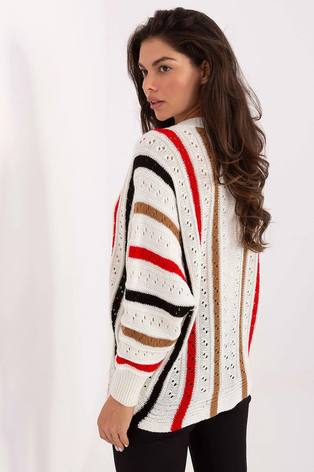 pull oversize femme maille ajourée col rond manches longues rayures verticales rouge camel noir bordscotes hanches tombantes tricot acrylique confortable