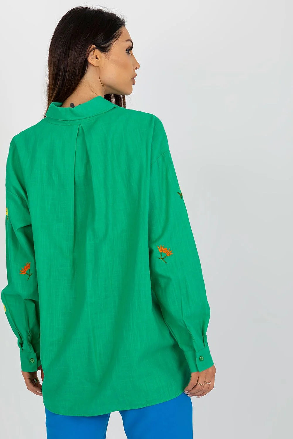 Chemise manche longue pour femme, brodée fleurs colorées, coupe ample, coton polyester, mode décontractée élégante, vêtement polyvalent